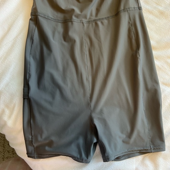 Outdoor Voices Exercise Dress - Picture 6 of 6